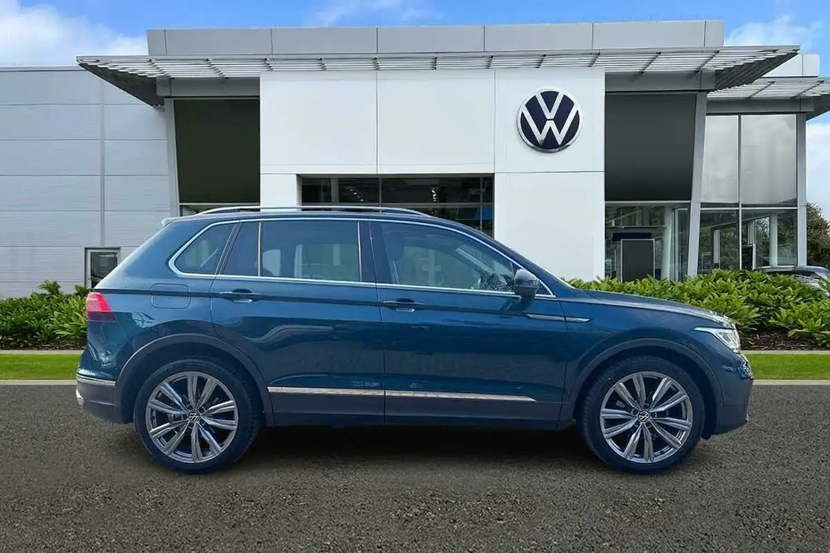 2021-volkswagen-tiguan-15-tsi-elegance-big-3