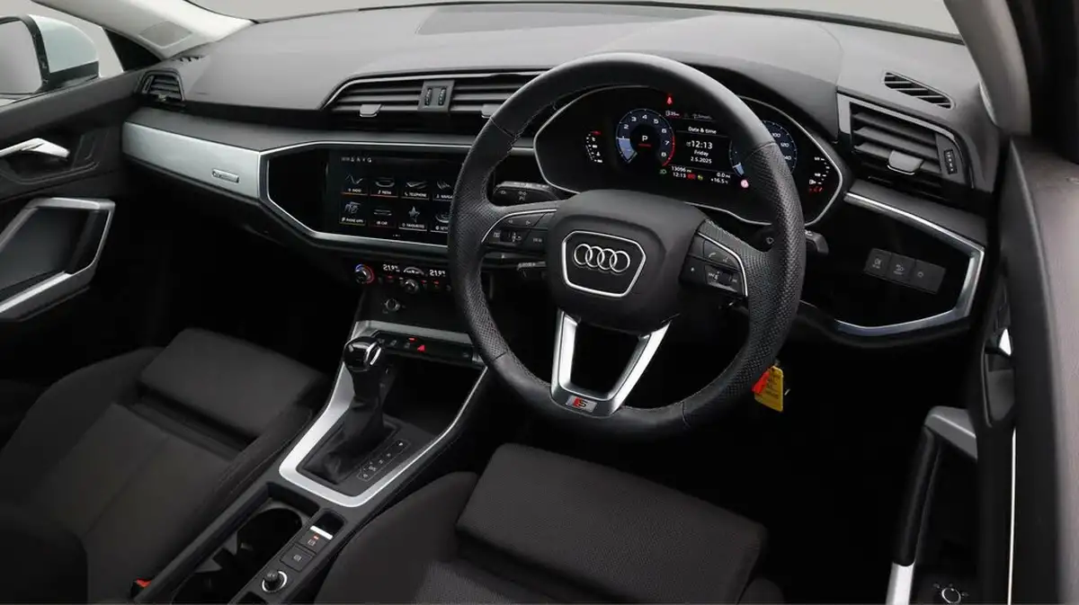 2022-audi-q3-15-35-tfsi-sport-cod-station-wagon-s-tronic-big-9