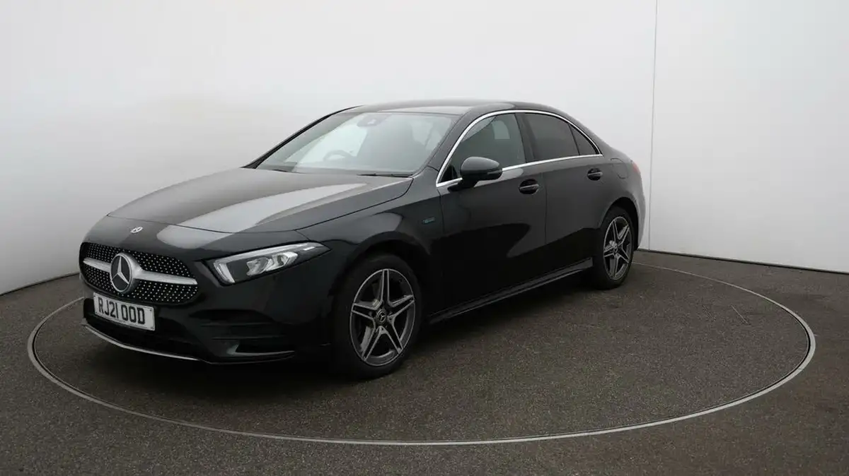 2021-mercedes-benz-a-class-13-a250e-amg-line-saloon-4d-big-2