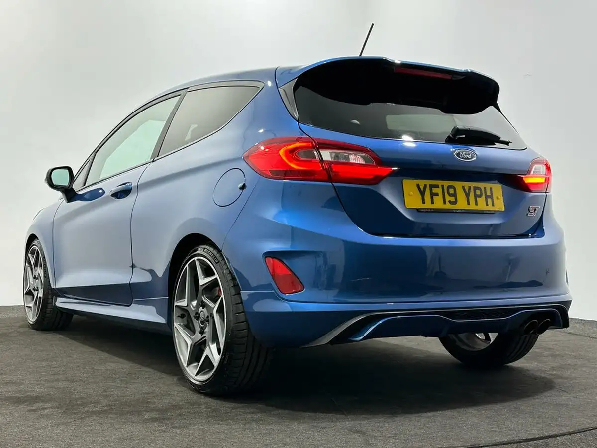 2019-ford-fiesta-15t-st-2-3d-big-40
