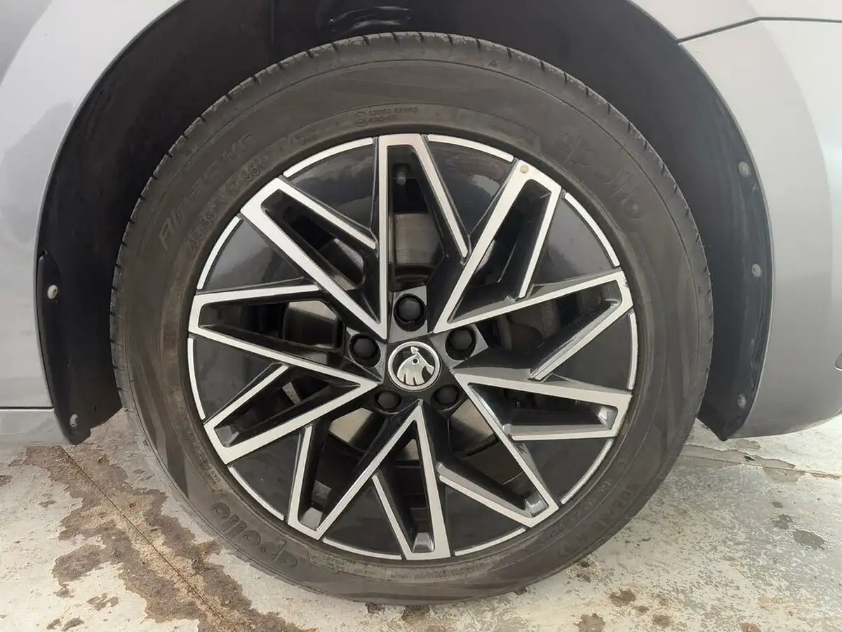 2022-skoda-octavia-14-tsi-se-l-hatchback-big-24