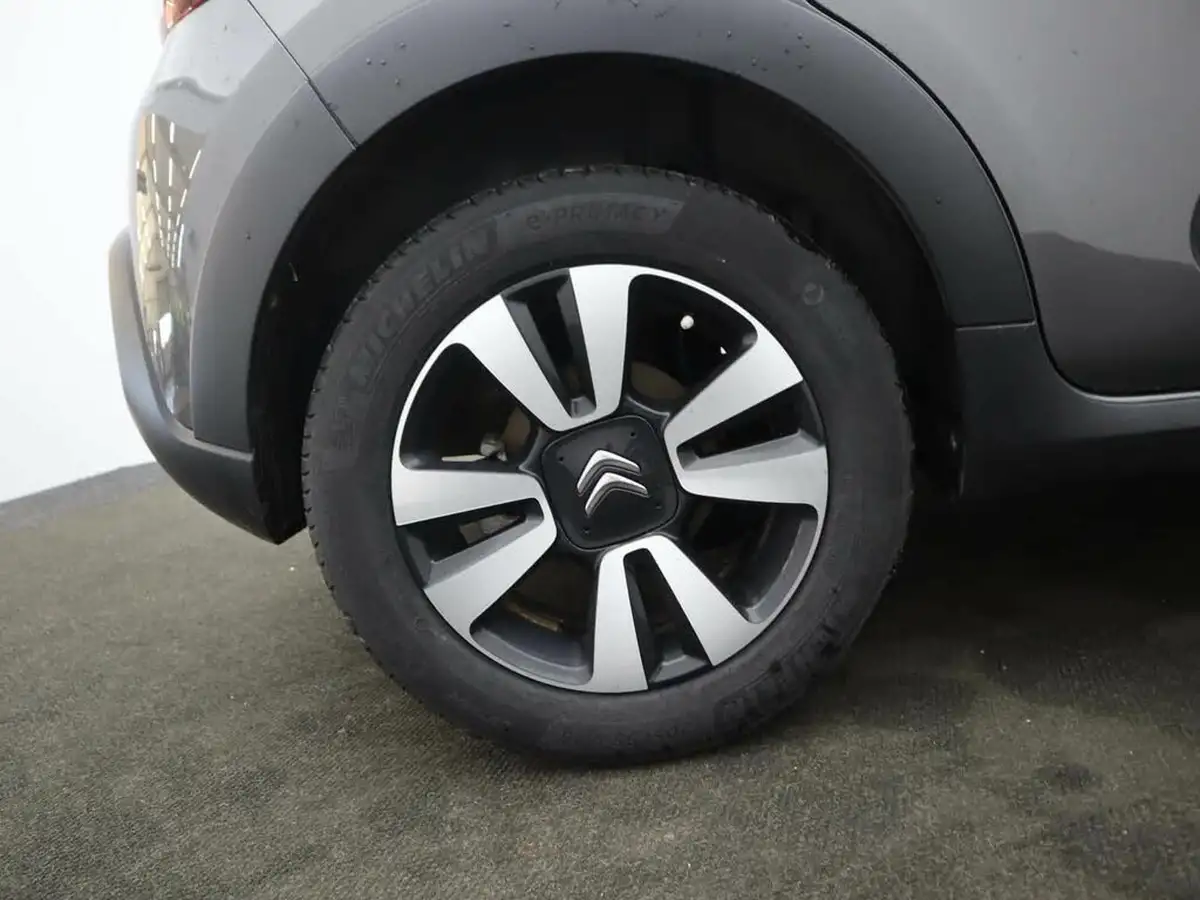 2024-citroen-c3-12-puretech-plus-110ps-eat6-big-5