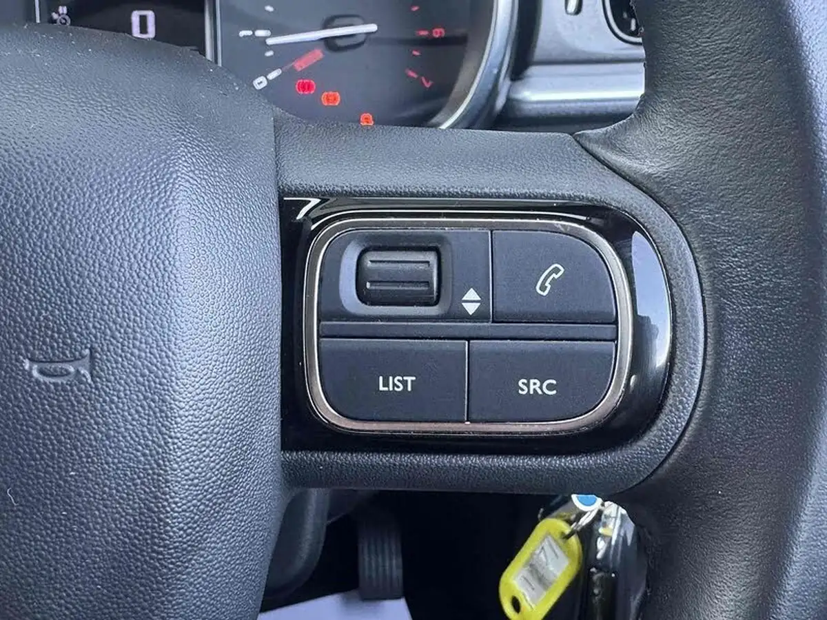 2022-citroen-c3-12-puretech-shine-plus-83ps-ss-big-20