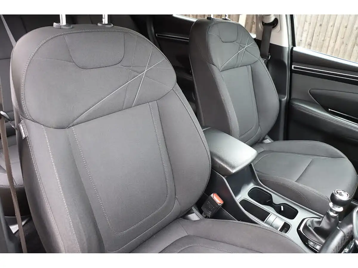 2022-hyundai-tucson-16-t-gdi-se-connect-150ps-big-18