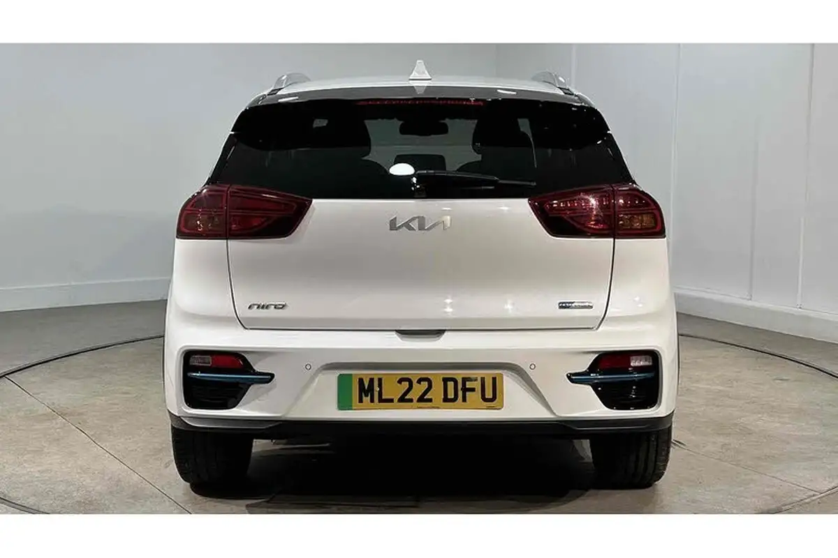 2022-kia-e-niro-ev-3-big-8