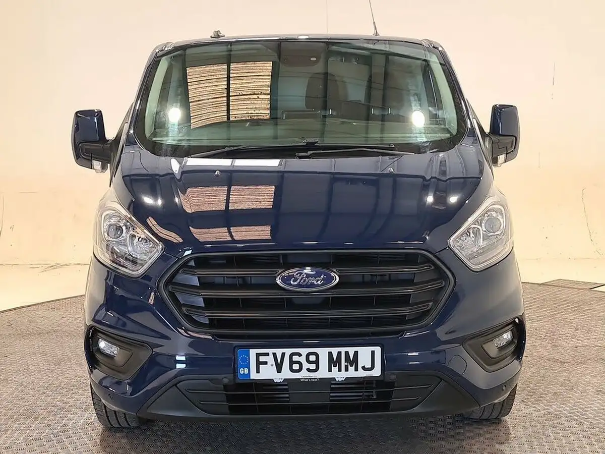 2020-ford-transit-custom-20tdci-320-l1h1-trend-105pseu6dt-panel-van-big-12