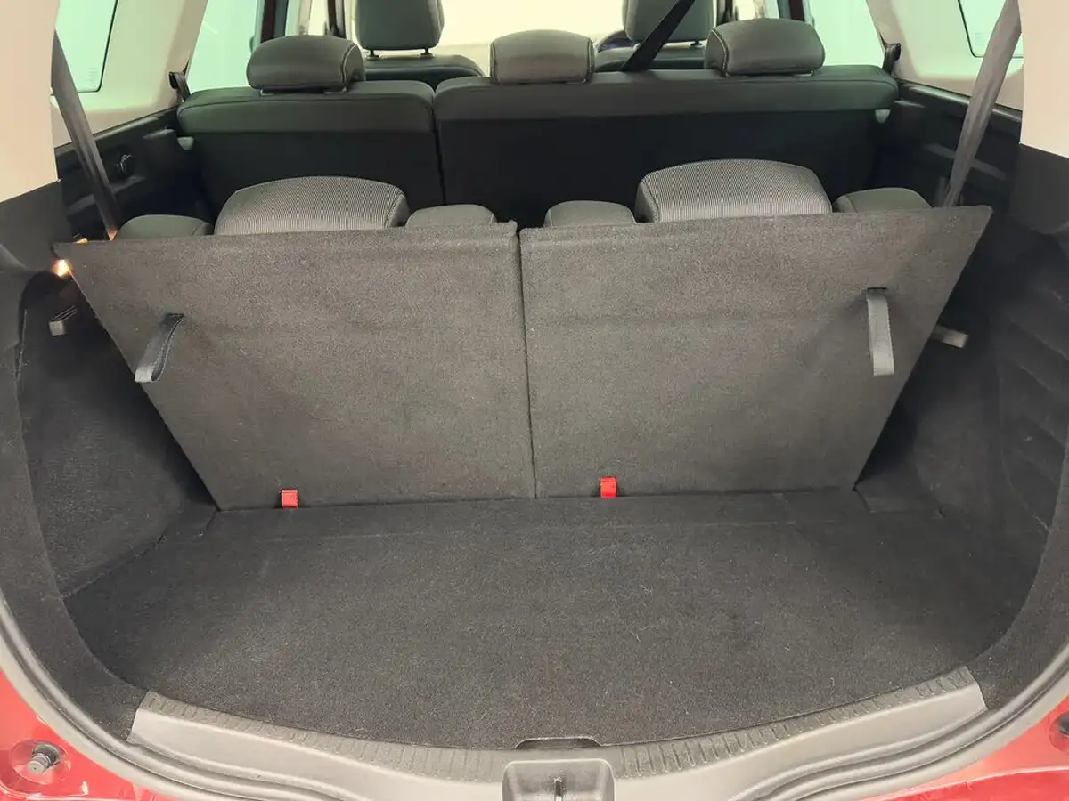 2019-renault-grand-scenic-13-tce-iconic-big-9