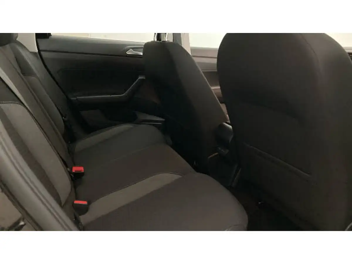 2022-volkswagen-polo-10-tsi-life-big-33