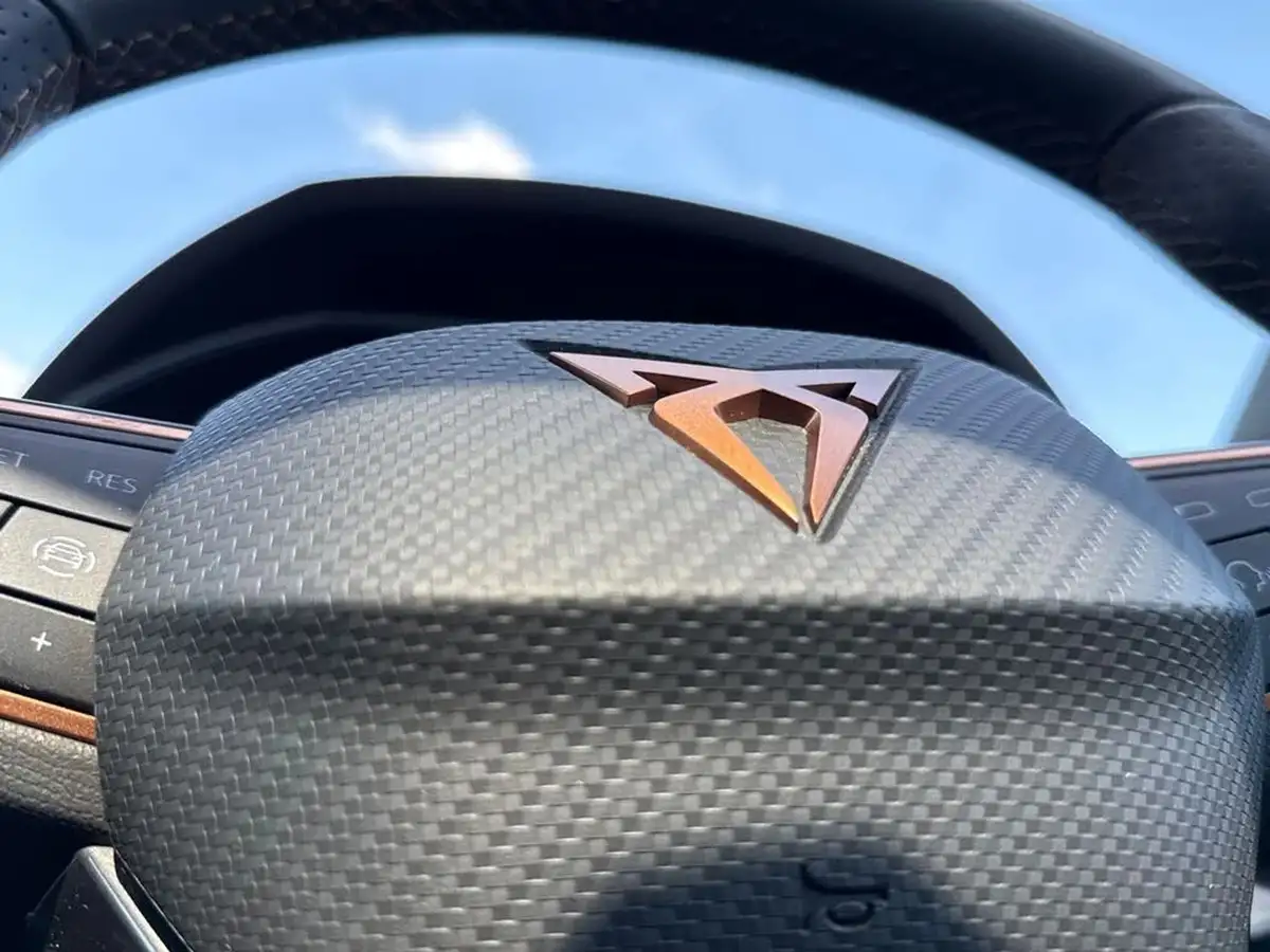 2024-cupra-leon-nf-14-e-hybrid-vz2-design-edition-estate-big-46
