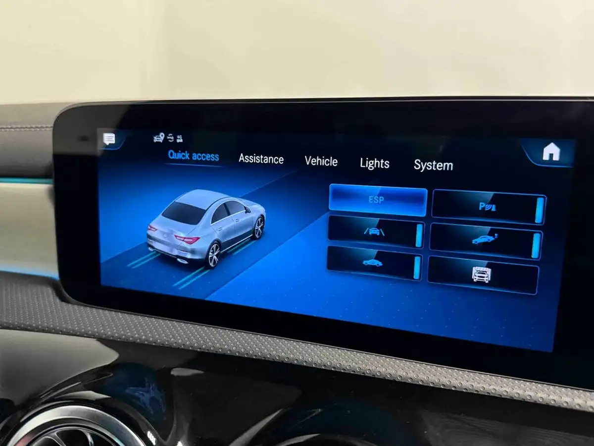 2022-mercedes-benz-cla-13-cla-200-amg-line-executive-coupe-4d-big-40