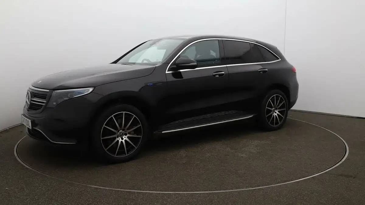 2021-mercedes-benz-eqc-e-eqc-400-amg-line-big-60