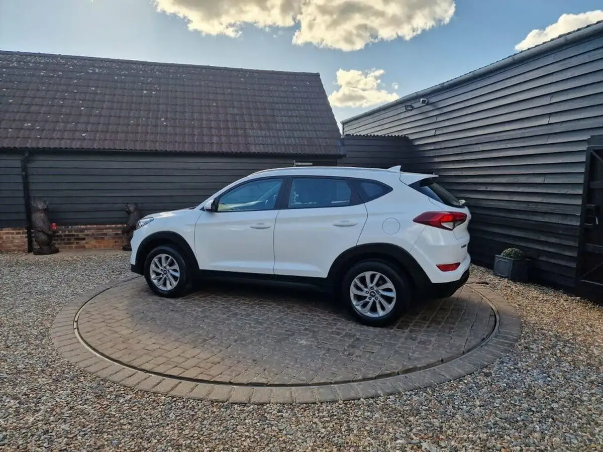 2018-hyundai-tucson-16-gdi-blue-drive-se-big-22