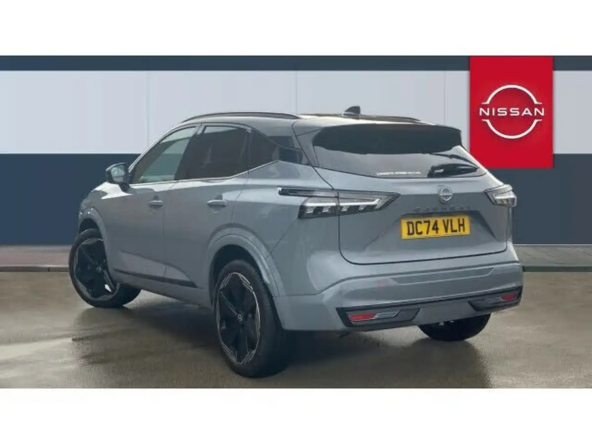 2024-nissan-qashqai-13-dig-t-n-design-158ps-big-1