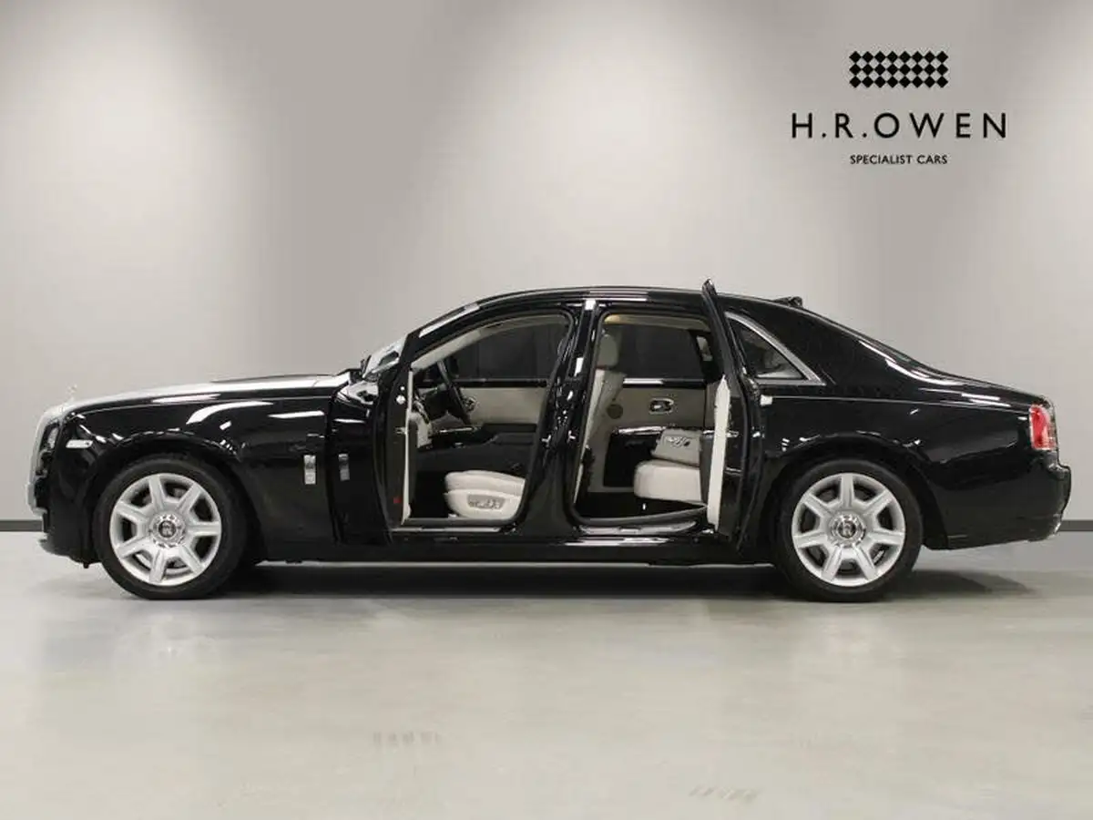 2015-rolls-royce-ghost-66-big-5