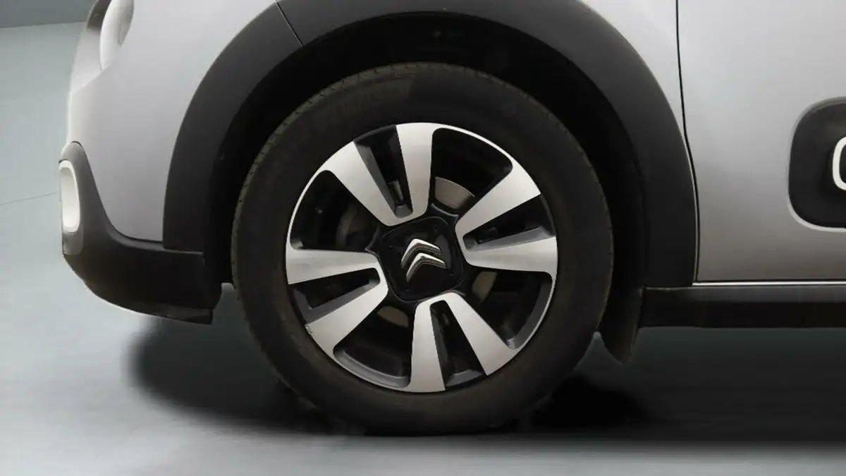 2020-citroen-c3-12-puretech-flair-plus-110ps-eat6-big-18