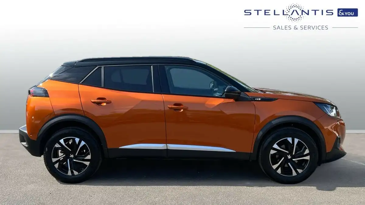 2023-peugeot-2008-suv-12-puretech-gt-130bhp-station-wagon-eat8-big-1
