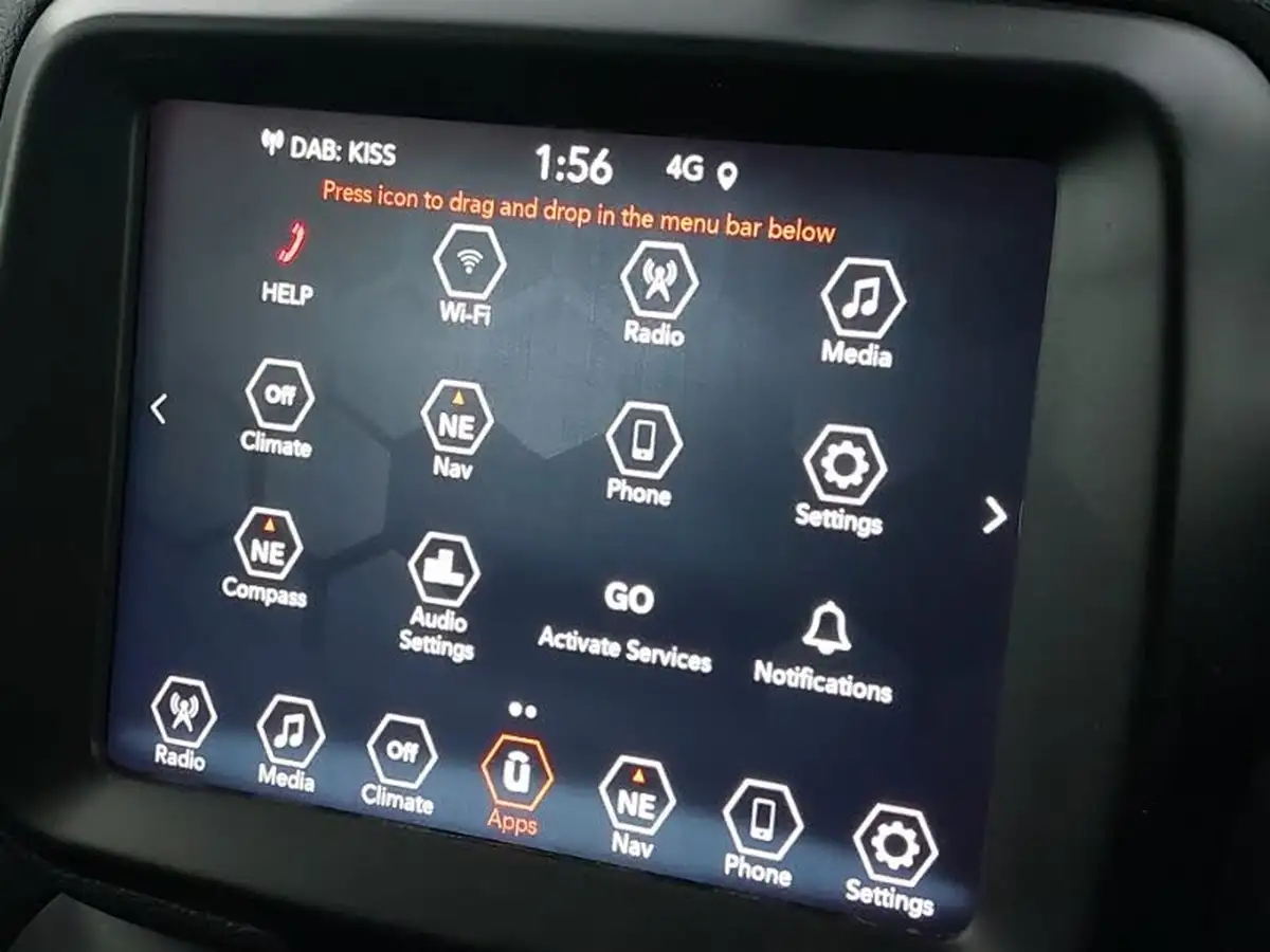 2022-jeep-renegade-13-gse-night-eagle-big-14
