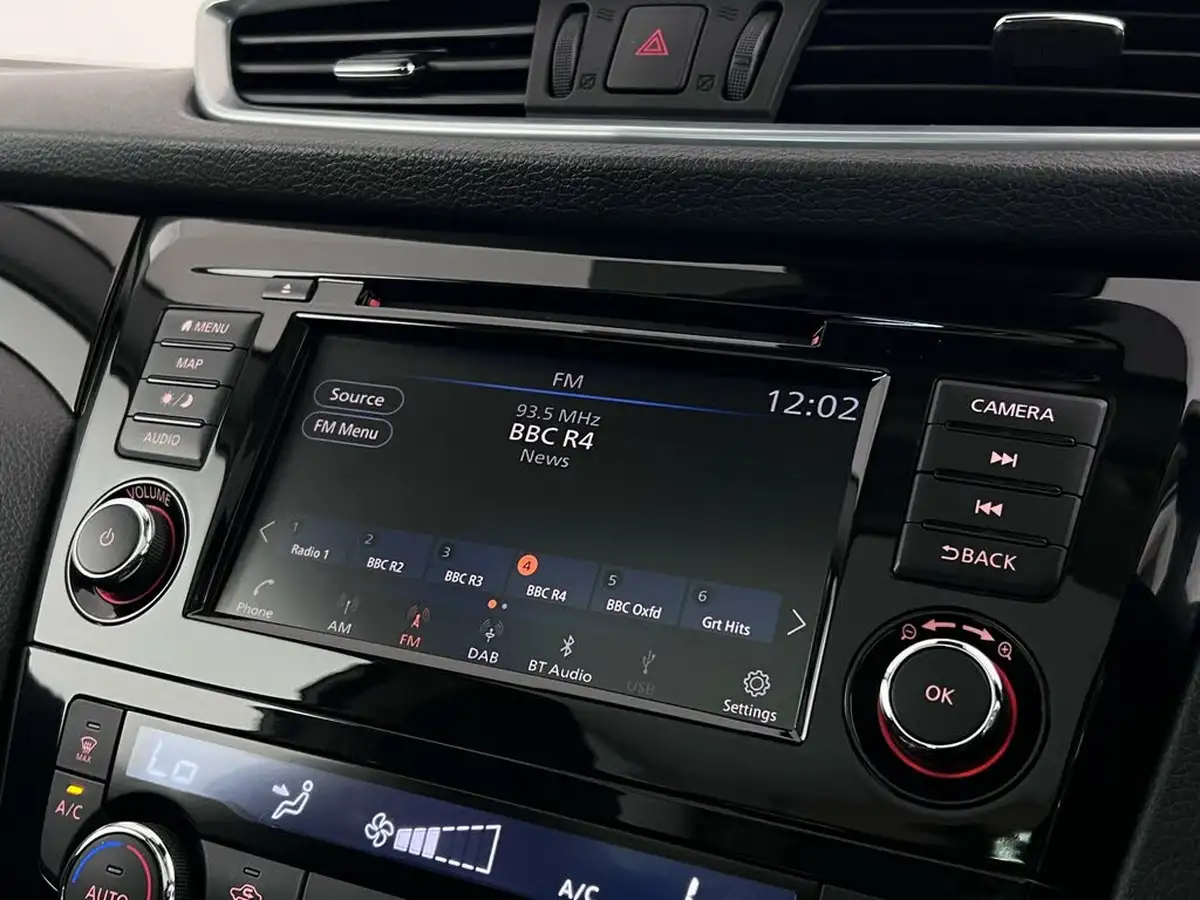 2021-nissan-qashqai-13-dig-t-n-connecta-160ps-auto-big-23