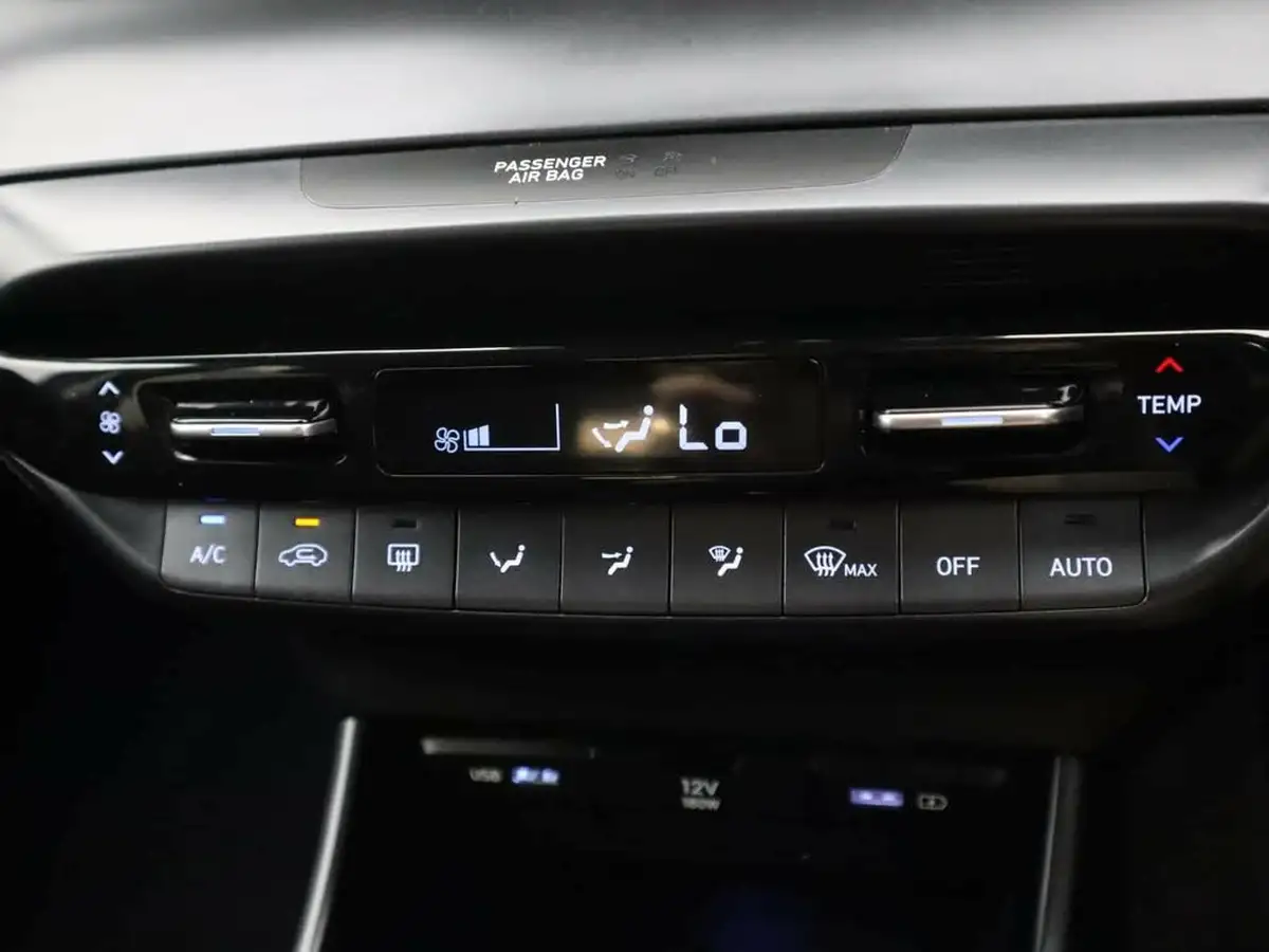 2022-hyundai-bayon-10-t-gdi-premium-100ps-dct-big-19