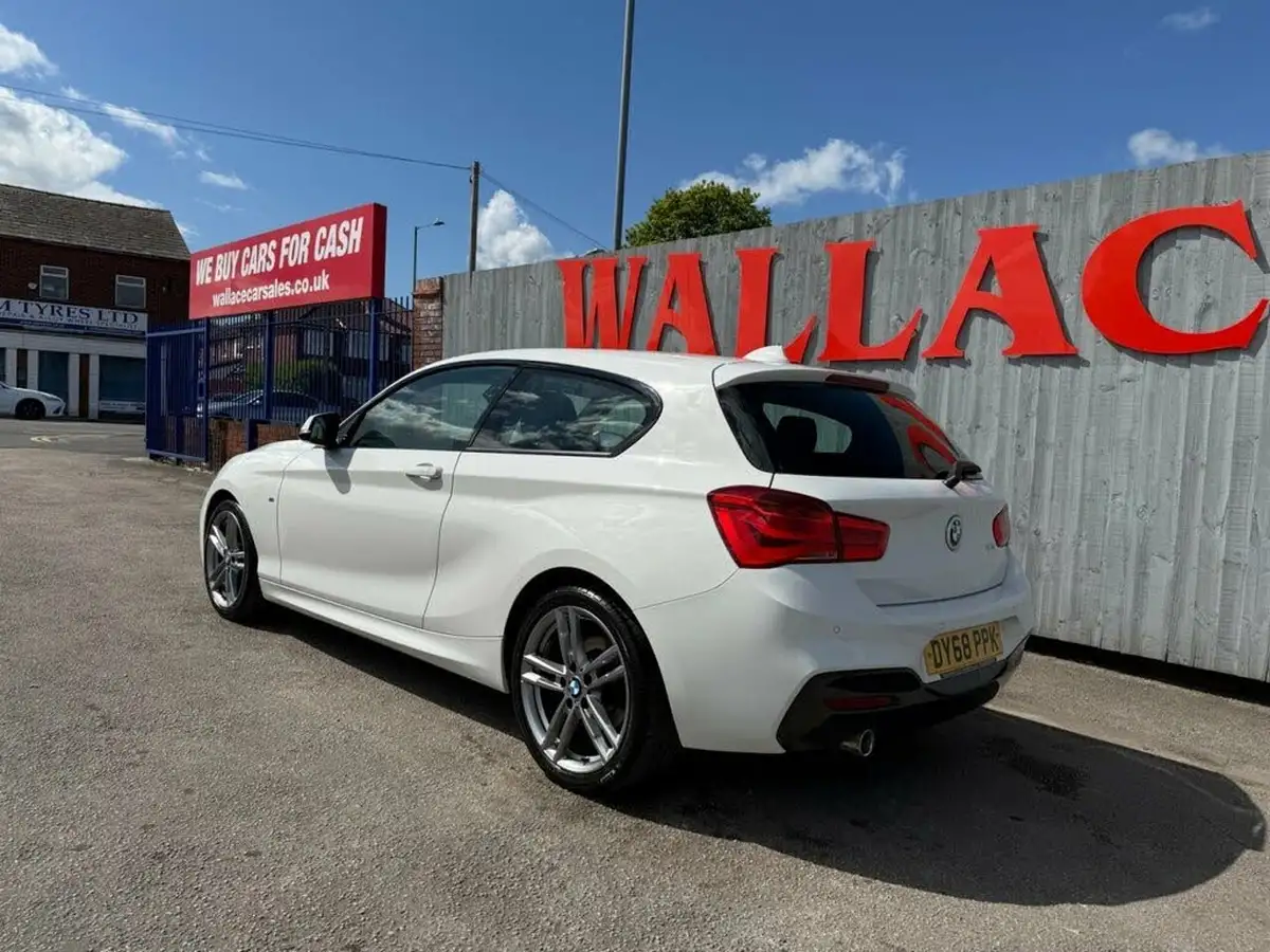 2018-bmw-1-series-15-118i-m-sport-3d-big-45