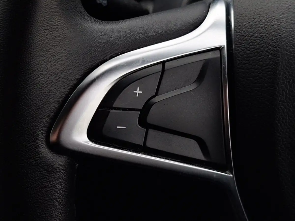 2017-dacia-duster-15dci-prestige-auto-big-16