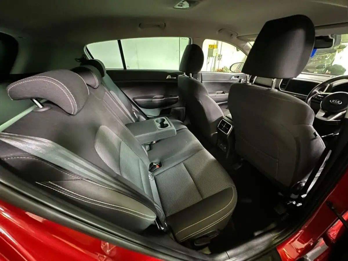 2020-kia-sportage-16-gdi-2-big-14