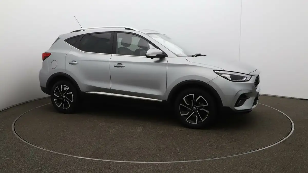 2024-mg-zs-suv-10t-gdi-exclusive-big-36