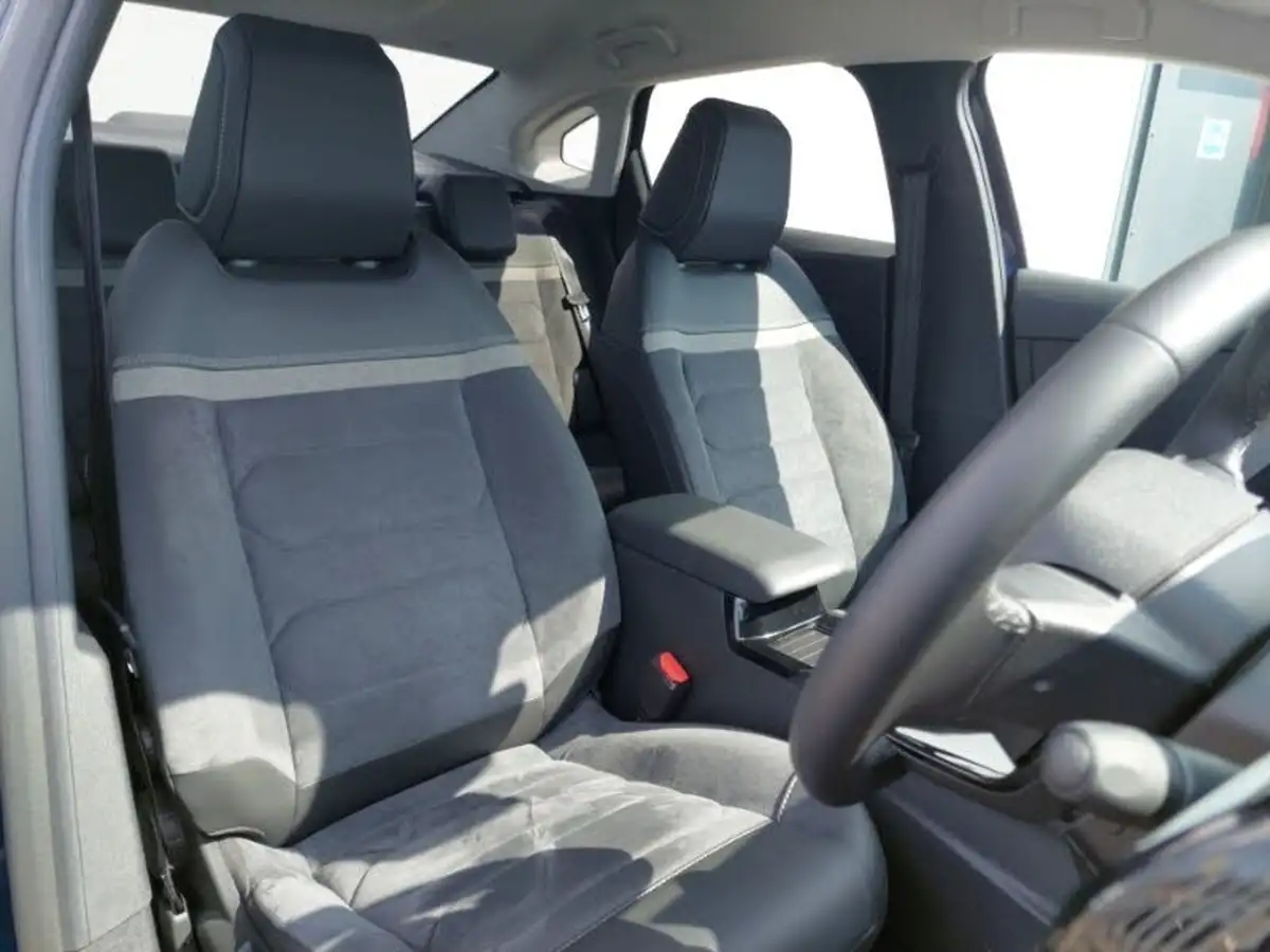 2024-citroen-c4-x-e-max-136ps-50kwh-big-12
