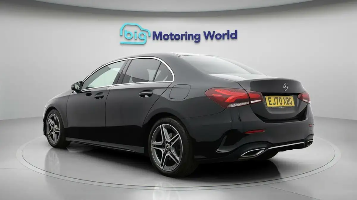 2020-mercedes-benz-a-class-13-a200-amg-line-saloon-4d-7g-dct-big-4