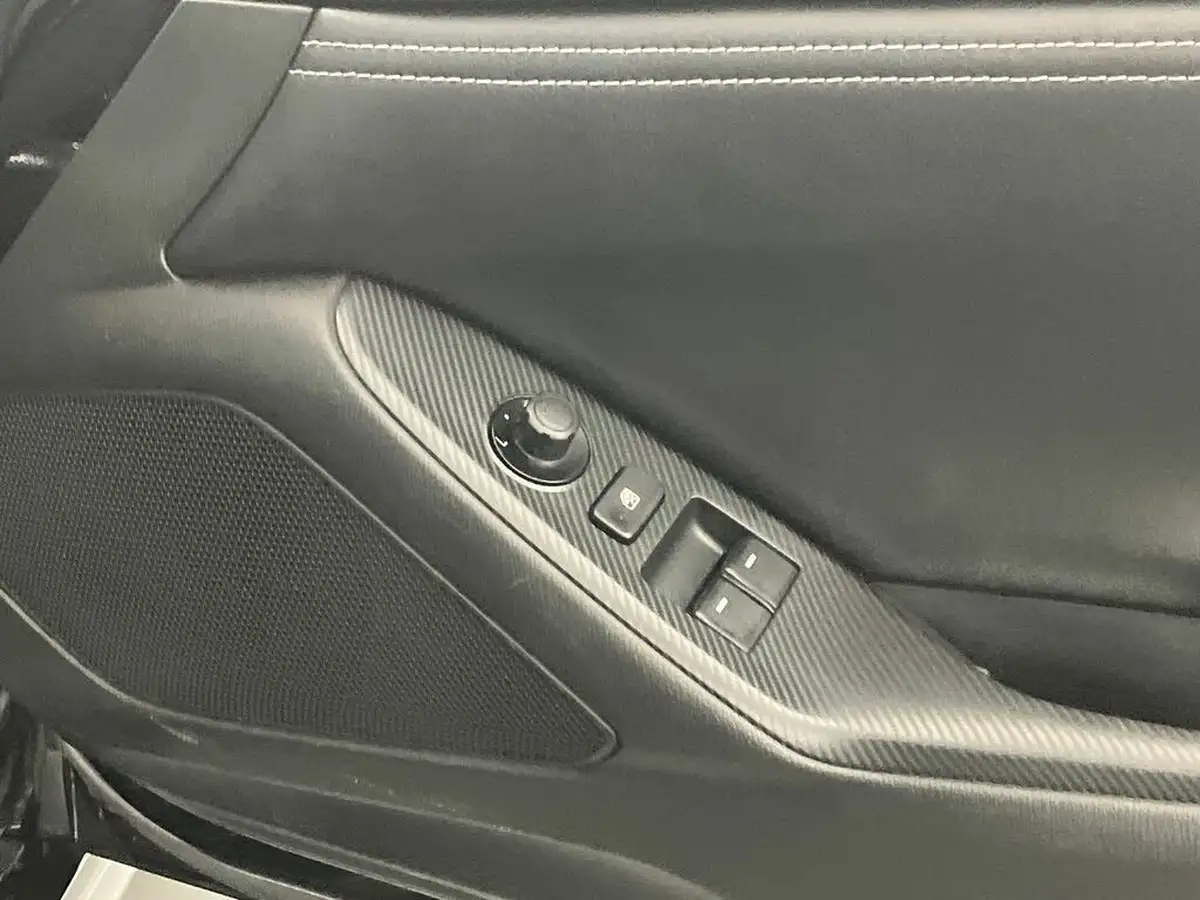 2021-mazda-mx-5-15-sport-convertible-big-25