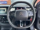 2015-citroen-c4-cactus-16bluehdi-feel-small-26