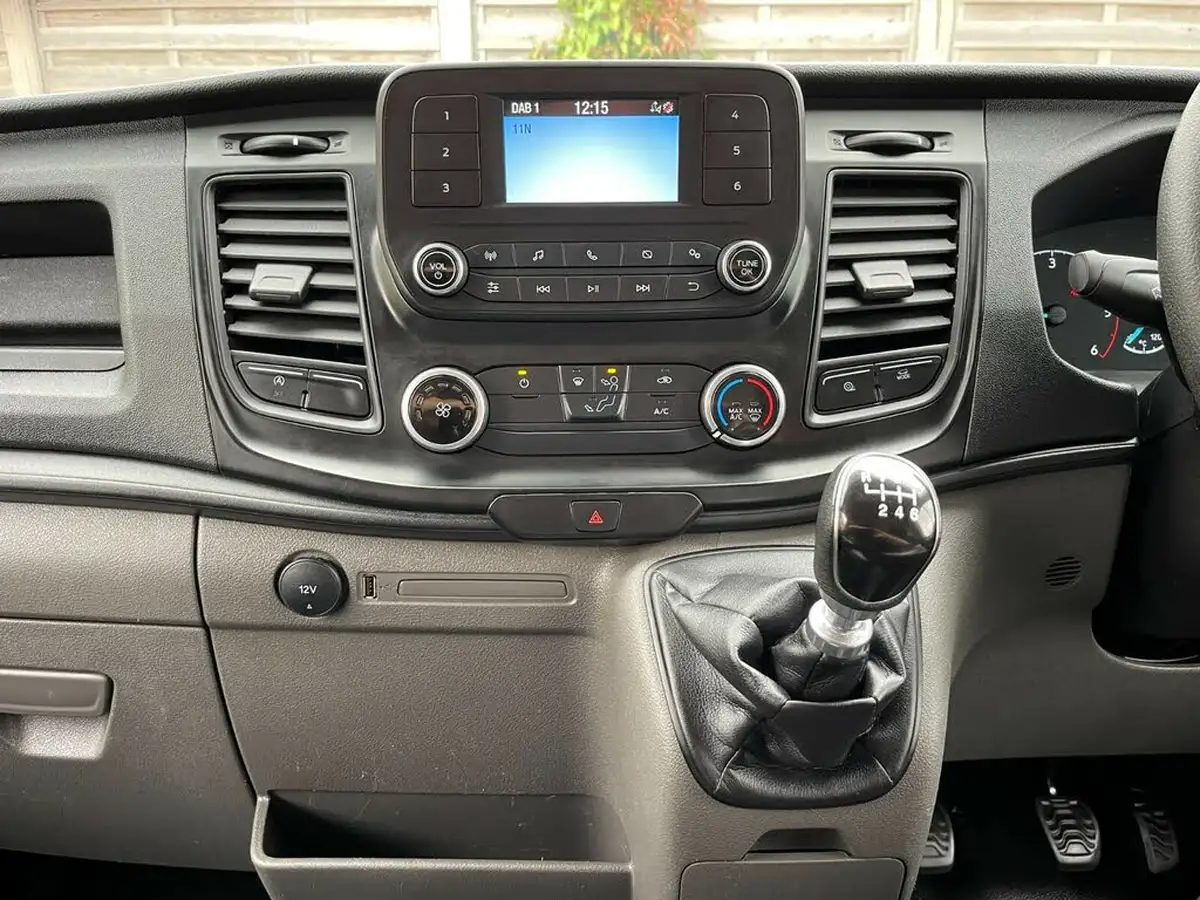 2022-ford-transit-20tdci-350-l2h2-leader-130pseu6d-rwd-panel-van-big-15