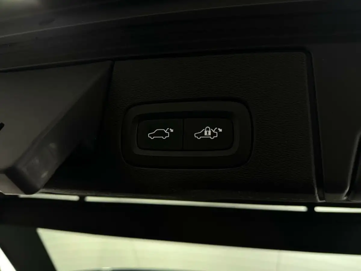 2019-volvo-xc60-20td-b4-momentum-big-46