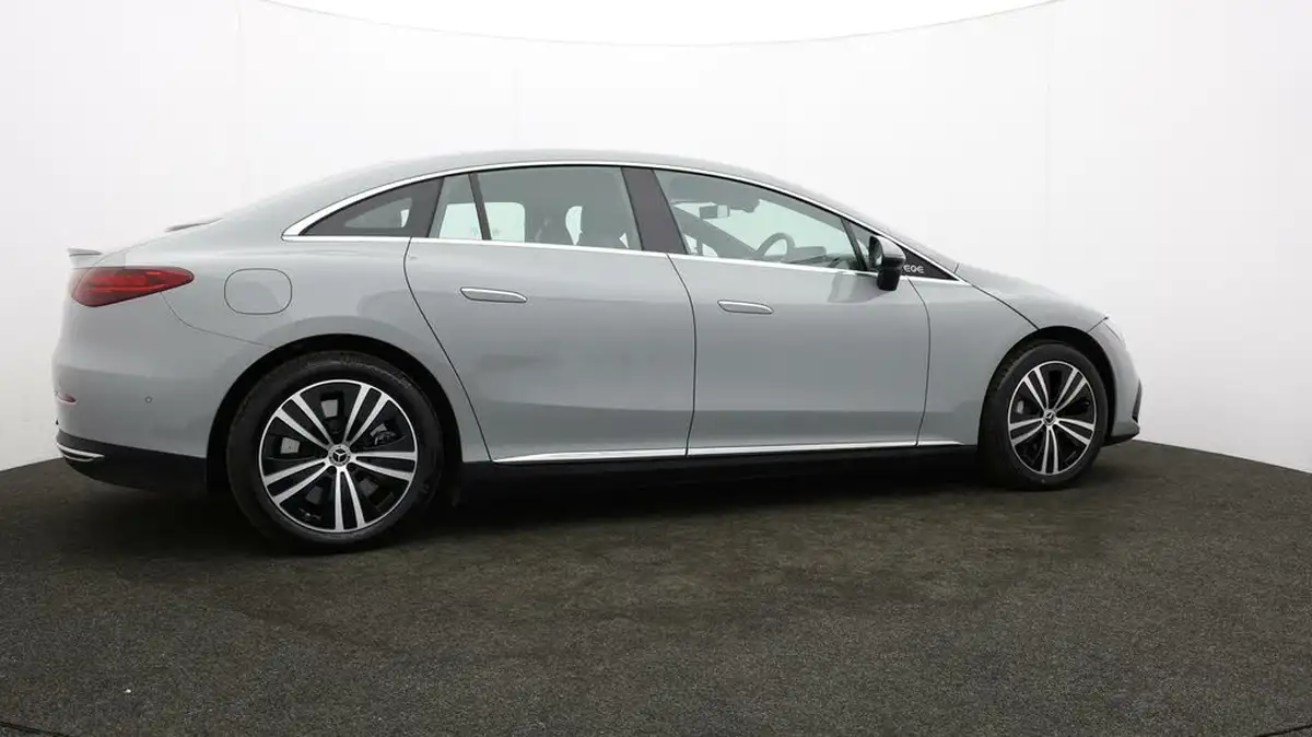 2023-mercedes-benz-eqe-e-eqe-300-sport-edition-big-28