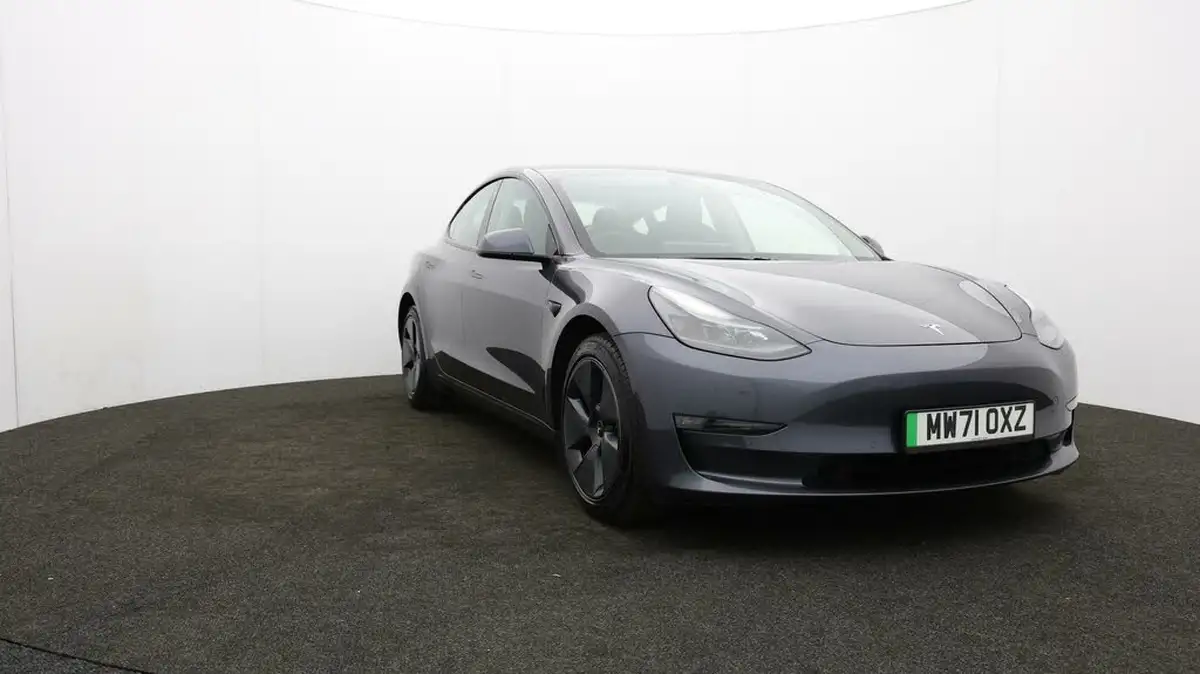 2021-tesla-model-3-e-long-range-awd-big-43