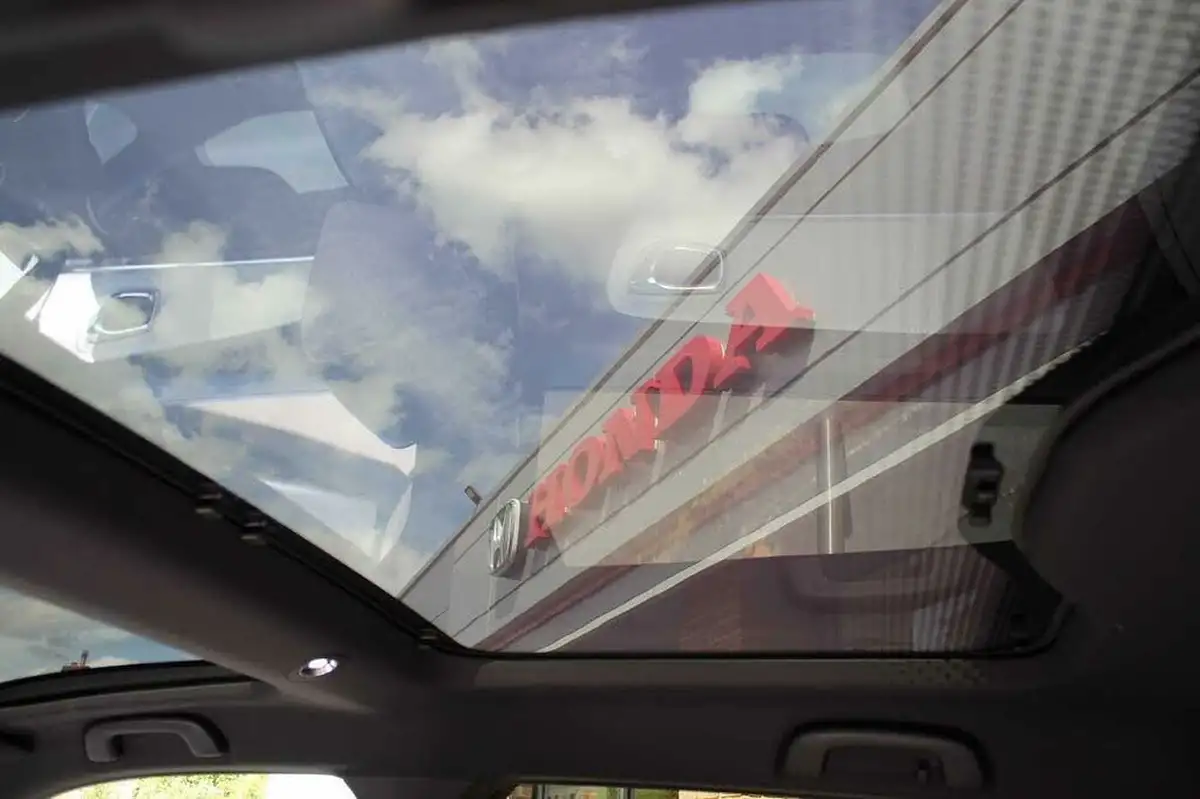 2024-honda-eny1-e-advance-big-22