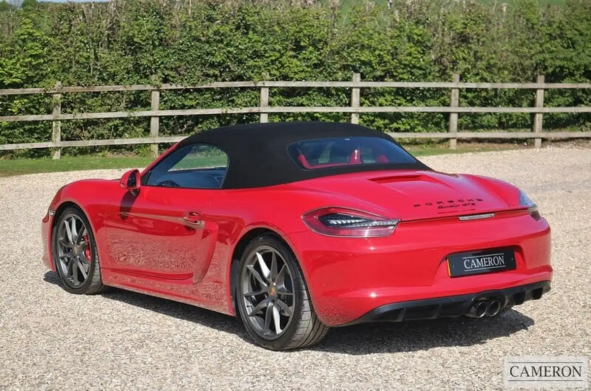 2015-porsche-boxster-gts-34-pdk-big-14