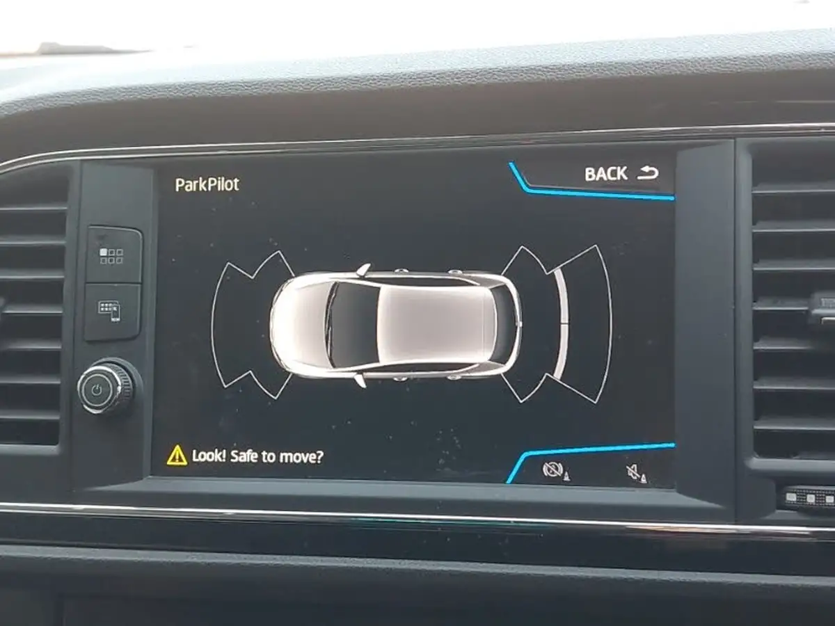 2019-seat-leon-15-tsi-evo-fr-130ps-hatchback-big-18