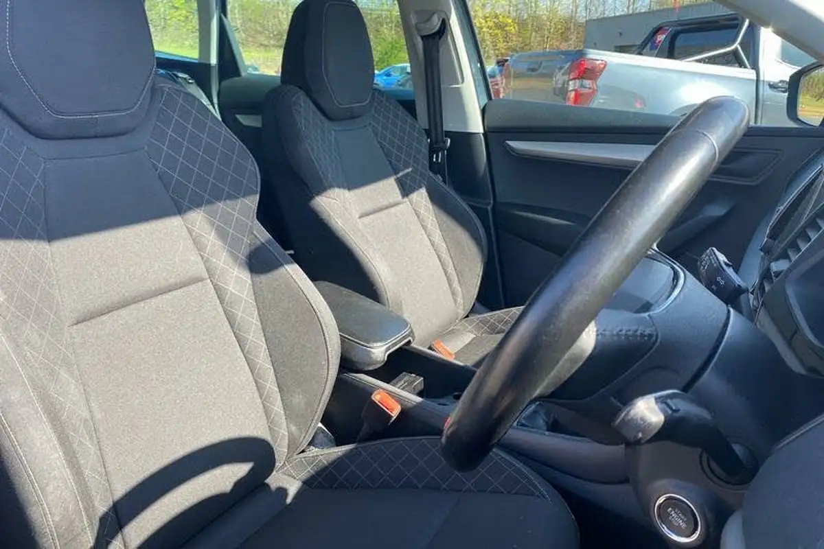 2022-skoda-karoq-10-tsi-se-big-16