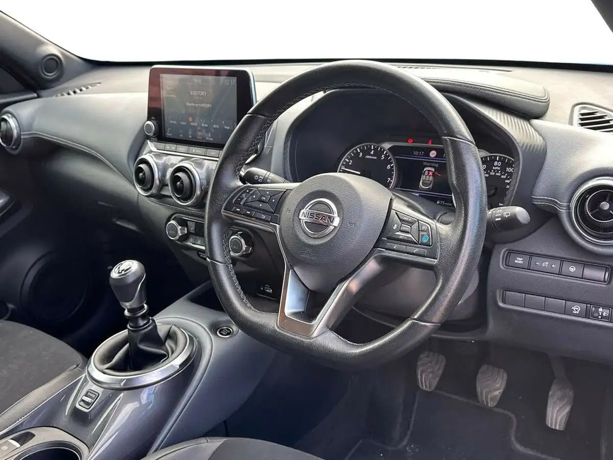 2022-nissan-juke-10-dig-t-tekna-big-4
