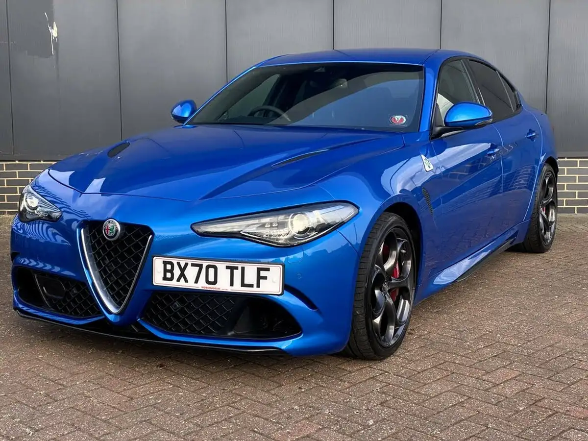 2020-alfa-romeo-giulia-29-biturbo-quadrifoglio-ss-big-2