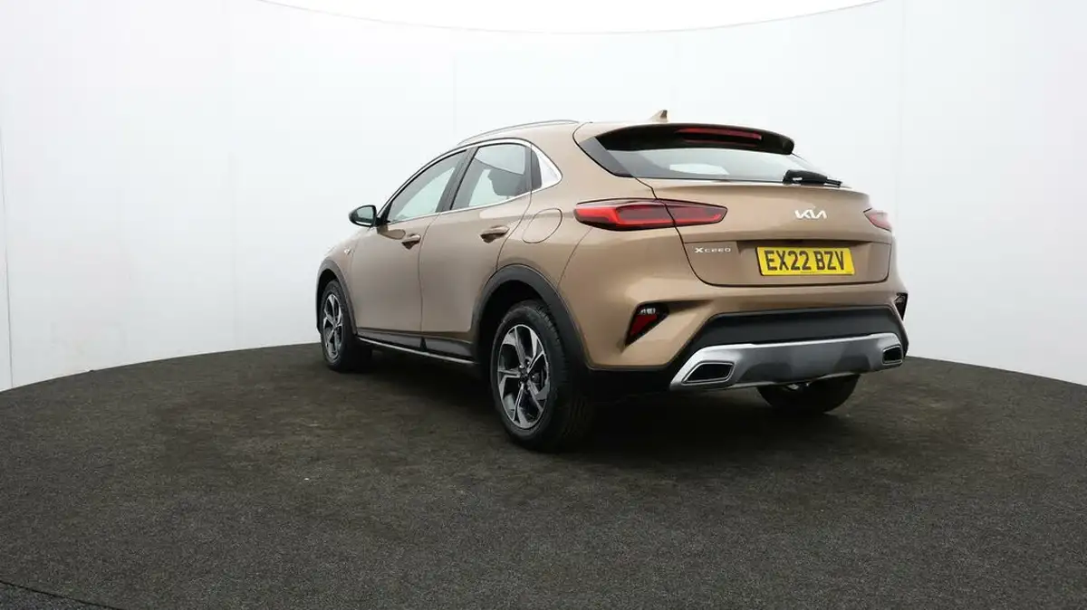 2022-kia-xceed-10-t-gdi-2-big-69