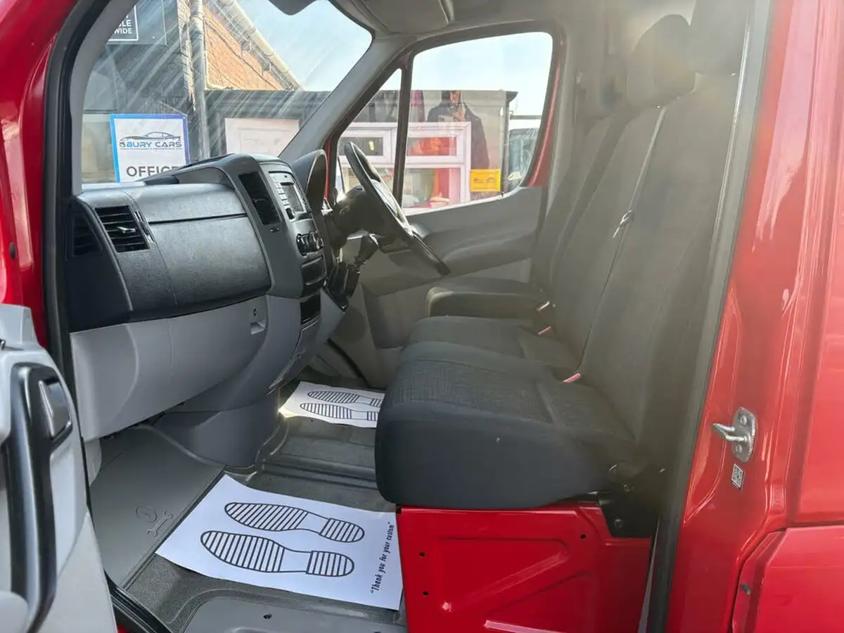 2017-mercedes-benz-sprinter-big-16