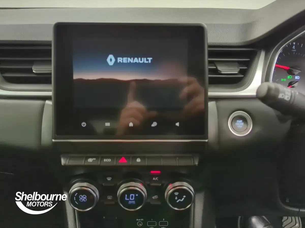 2022-renault-captur-10-tce-iconic-edition-big-4