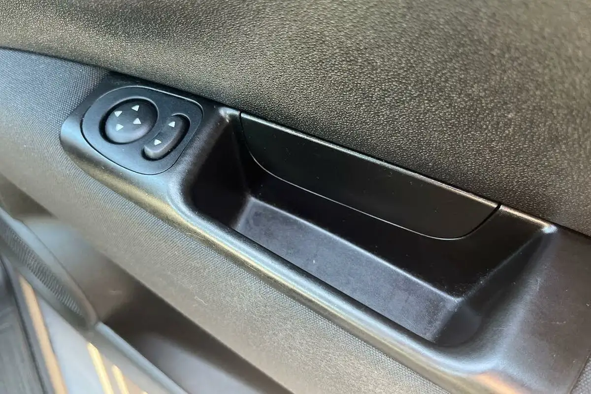 2021-fiat-500-10-lounge-big-14