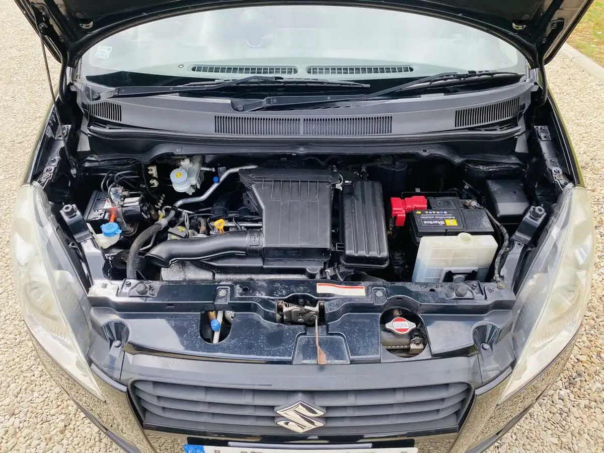 2009-suzuki-splash-12-gls-auto-big-20