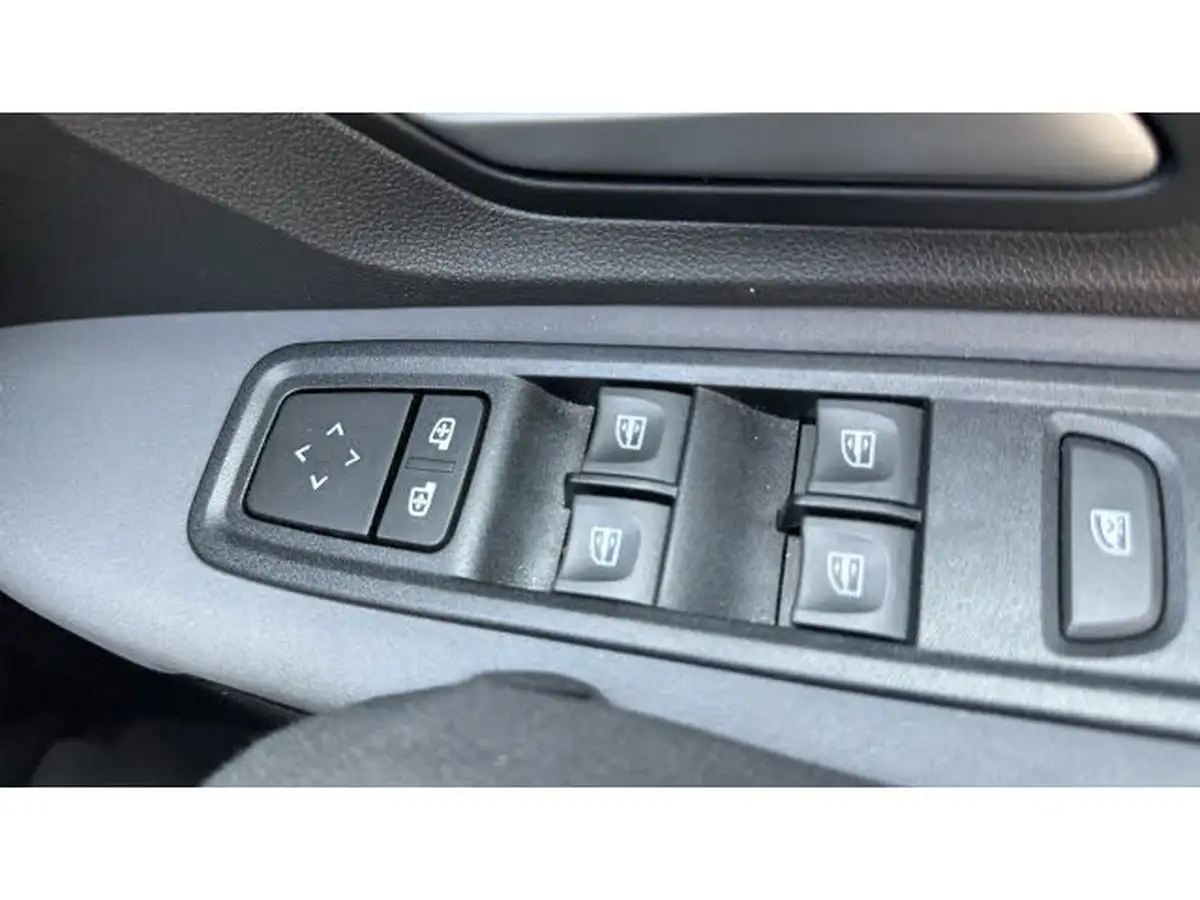 2024-dacia-jogger-16-tce-extreme-big-22