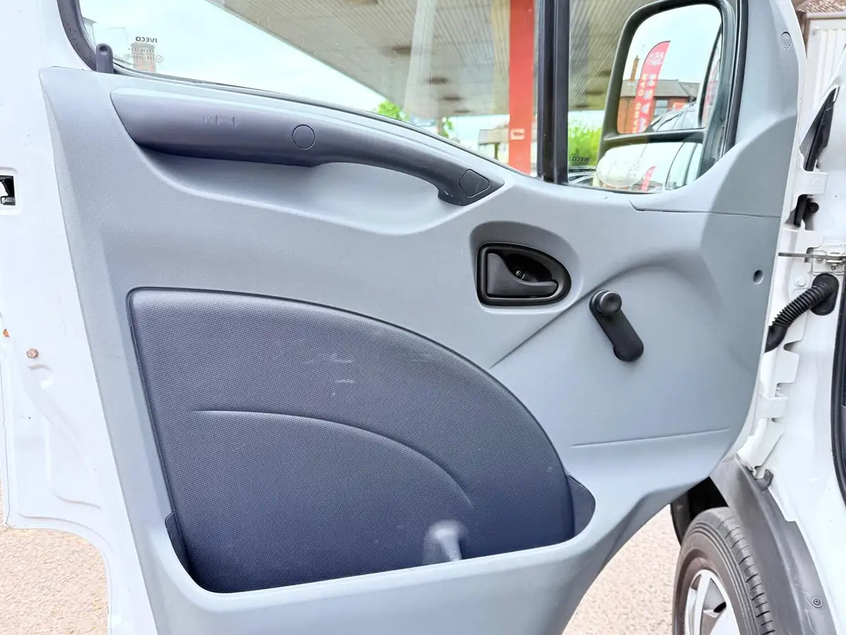2008-iveco-daily-s-class-23td-35s12-lwb-high-roof-van-big-39