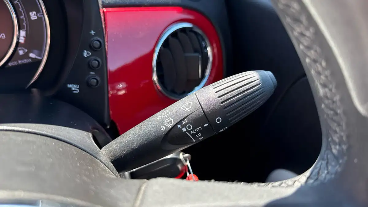 2022-fiat-500-10-dolcevita-big-25