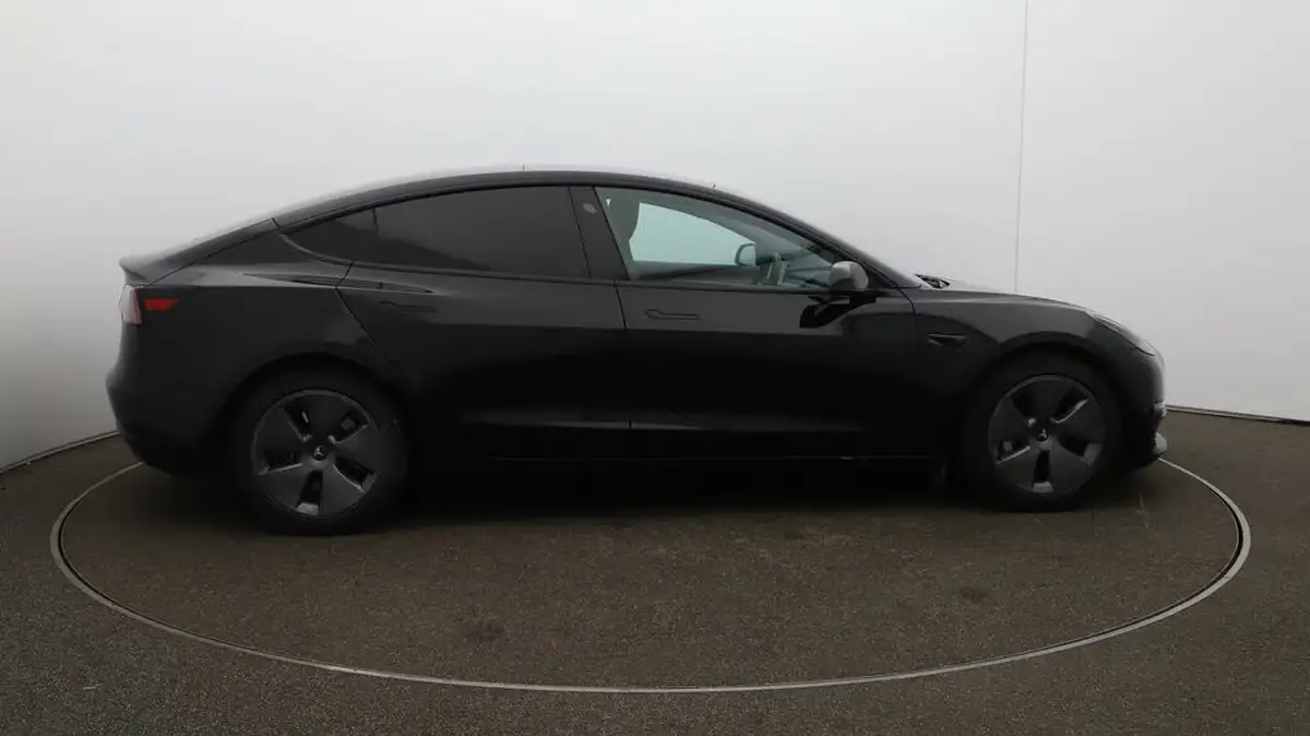 2021-tesla-model-3-e-long-range-4x4-big-42